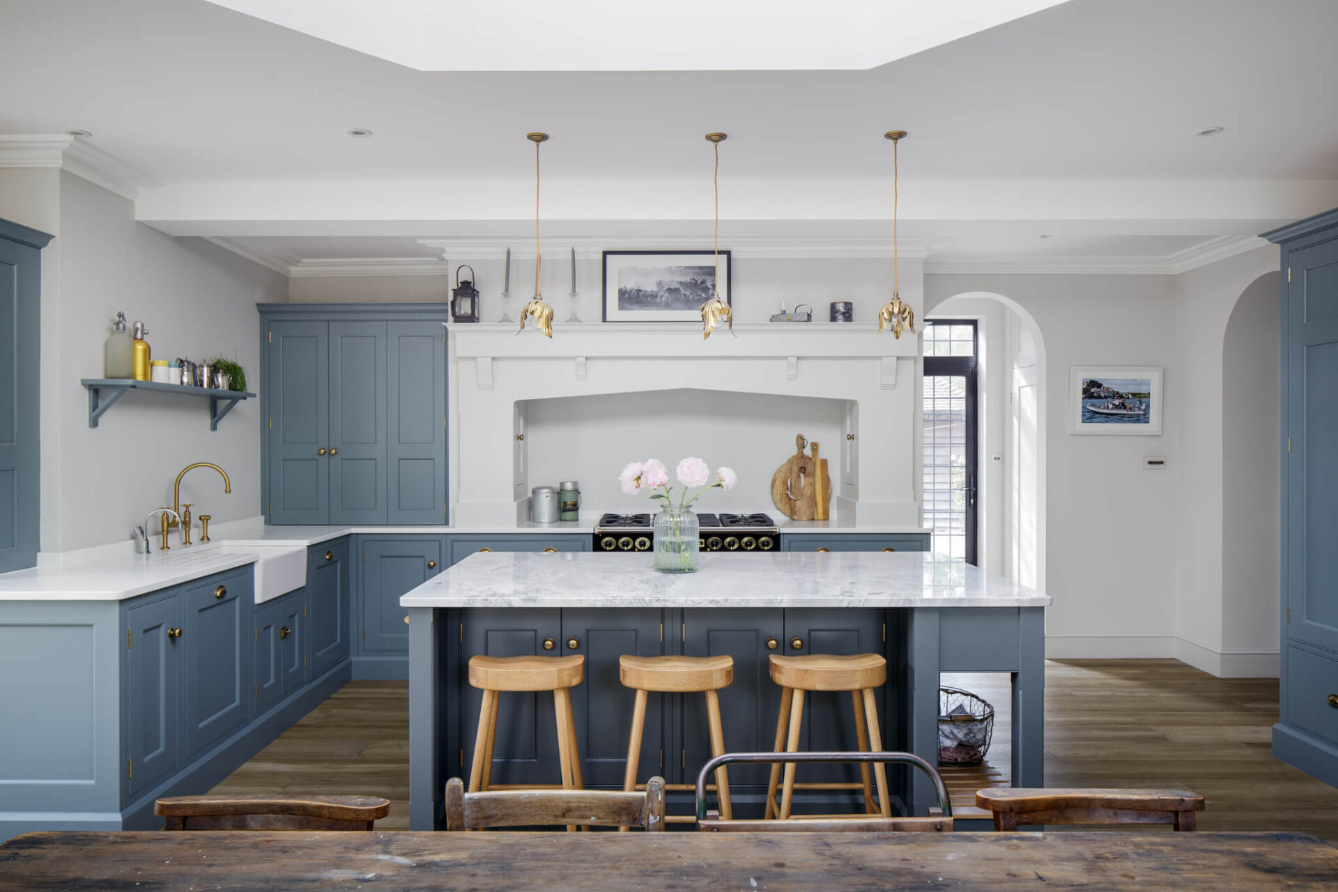 bespoke kitchen with a well-placed kitchen island